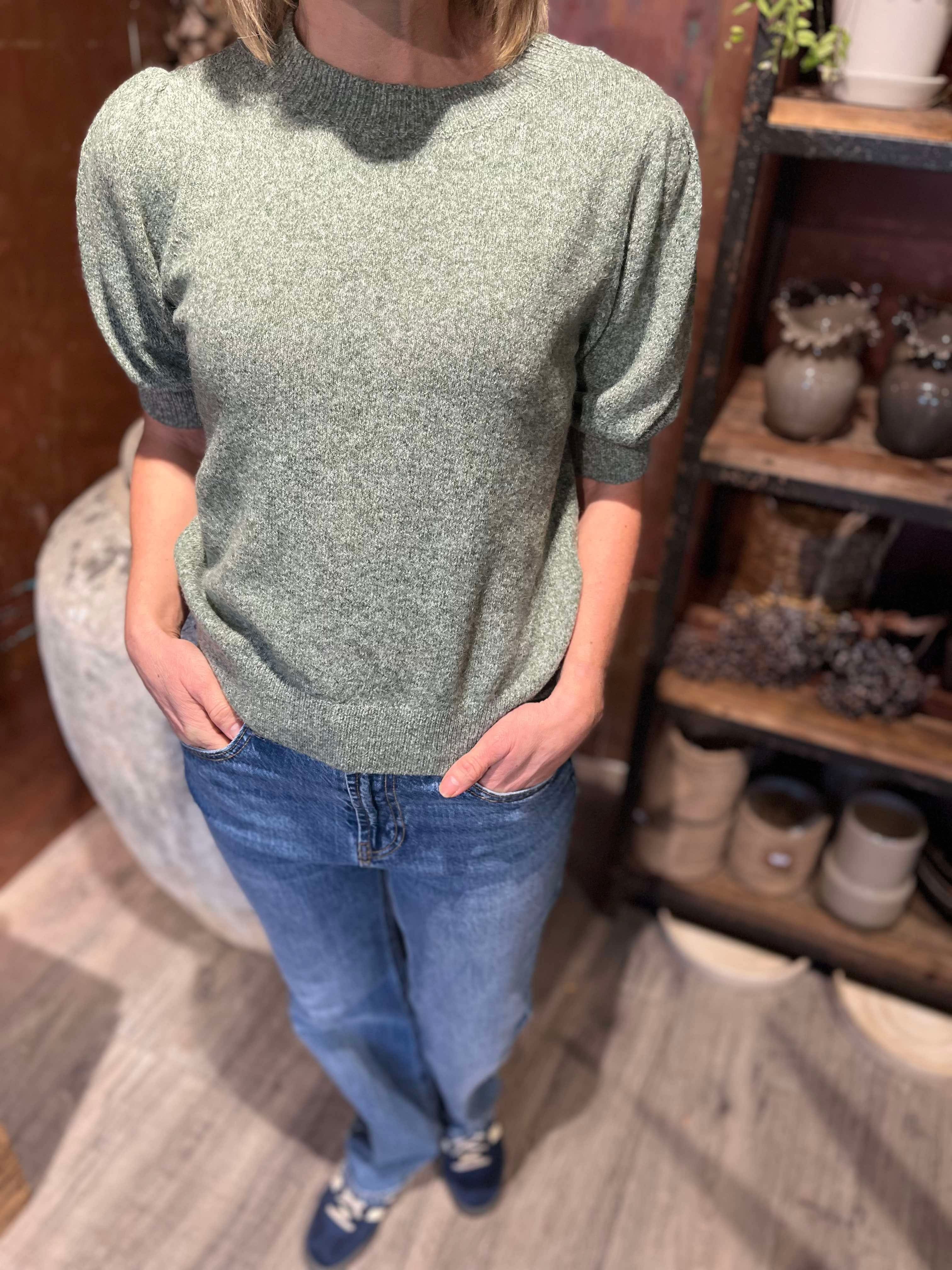 VMDOFFY Pullover - Laurel Wreath